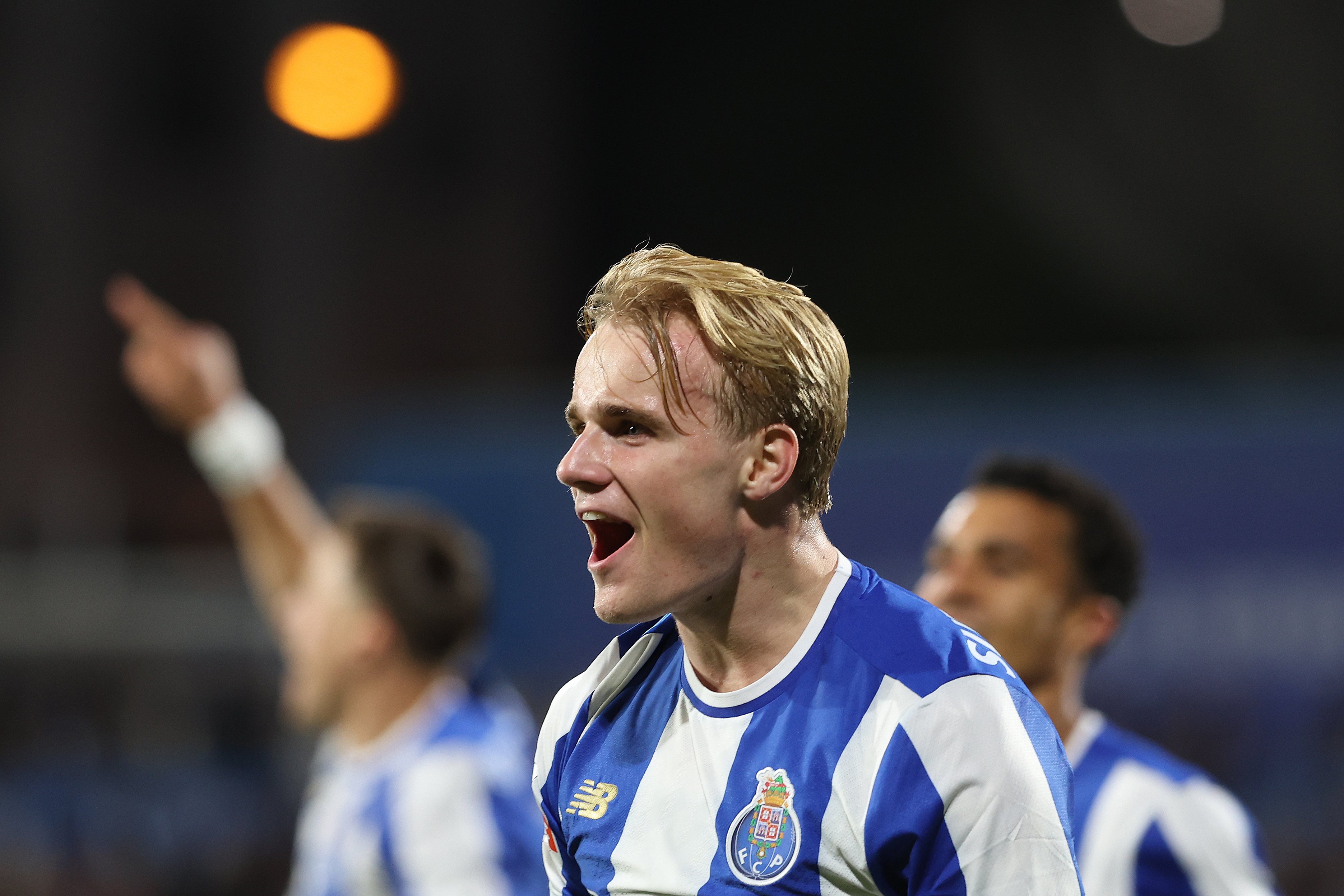 Froholdt adianta o FC Porto na Supertaça